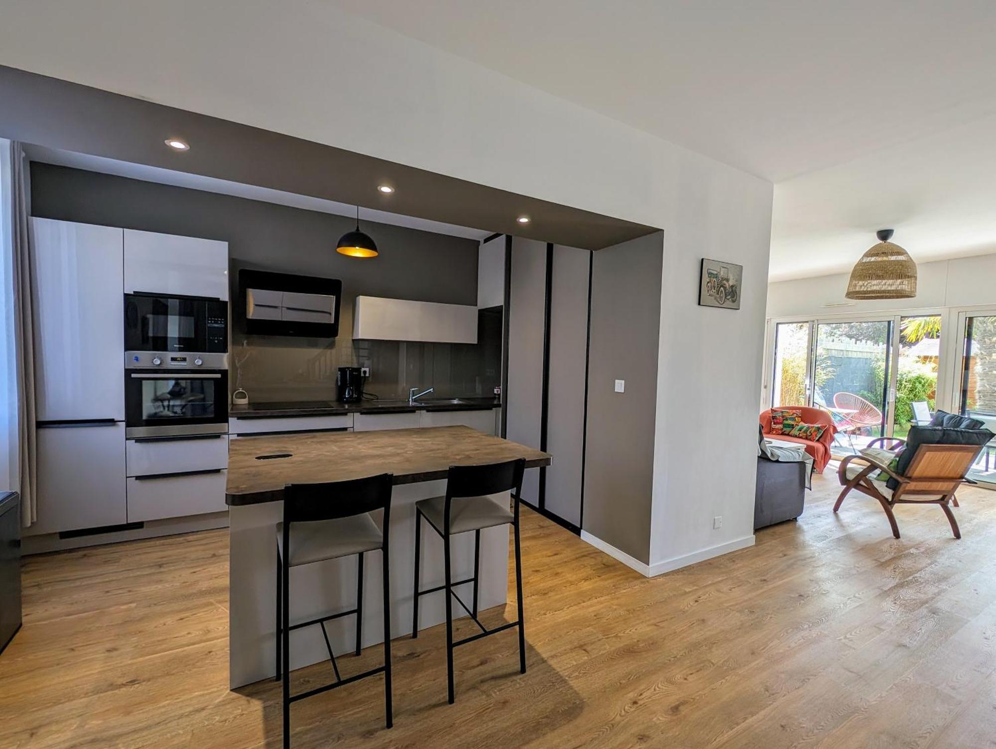 Maison Spacieuse Avec Jardin Proche Plage & Centre 포르닉 외부 사진